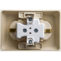 PC16-108K | ЭТЮД С/У двойная РОЗЕТКА с заземлением со штороками 16А 250B, КРЕМОВЫЙ, Россия Systeme Electric
